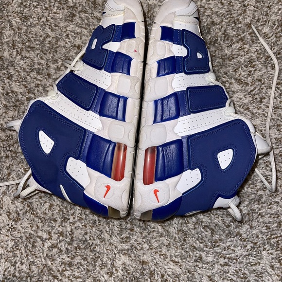 Boys Nikes - Picture 5 of 6